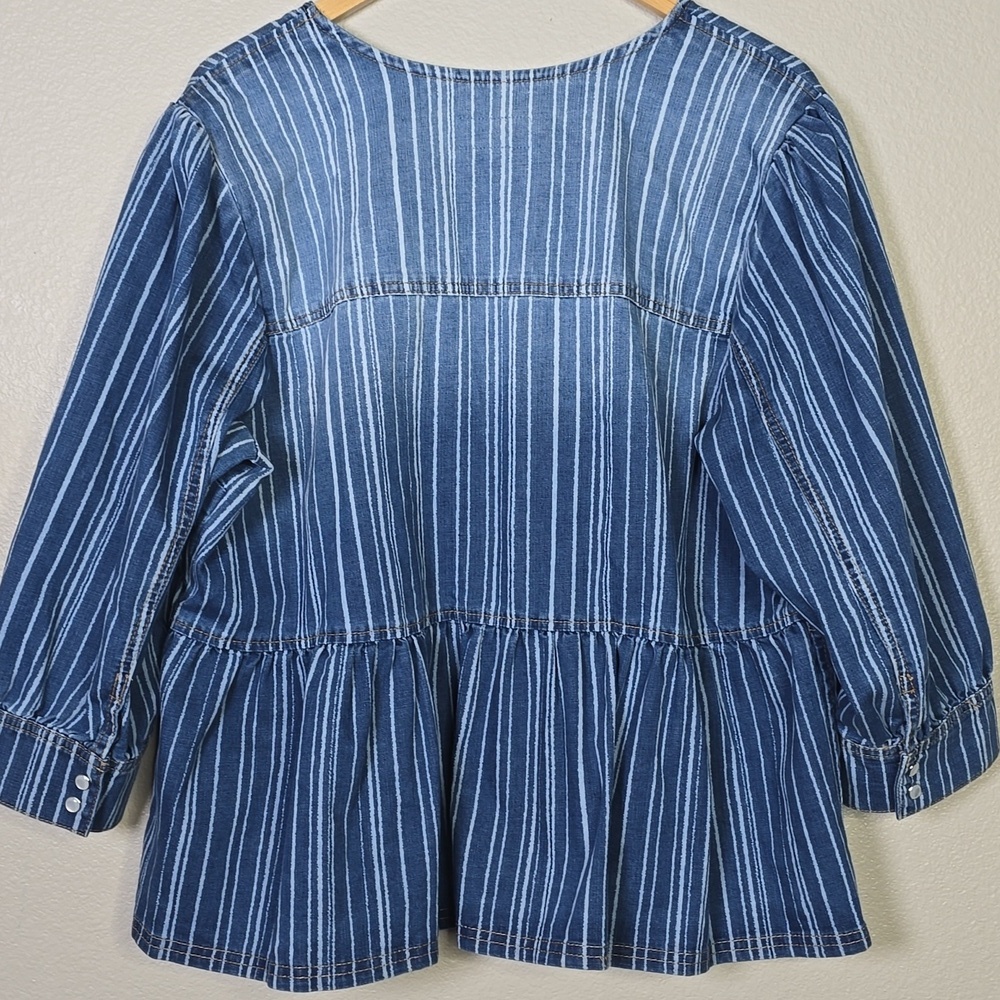 LOGO by Lori Goldstein Striped Peplum Srtle Triple Tie Denim Jacket Jacket 18W - Picture 7 of 7